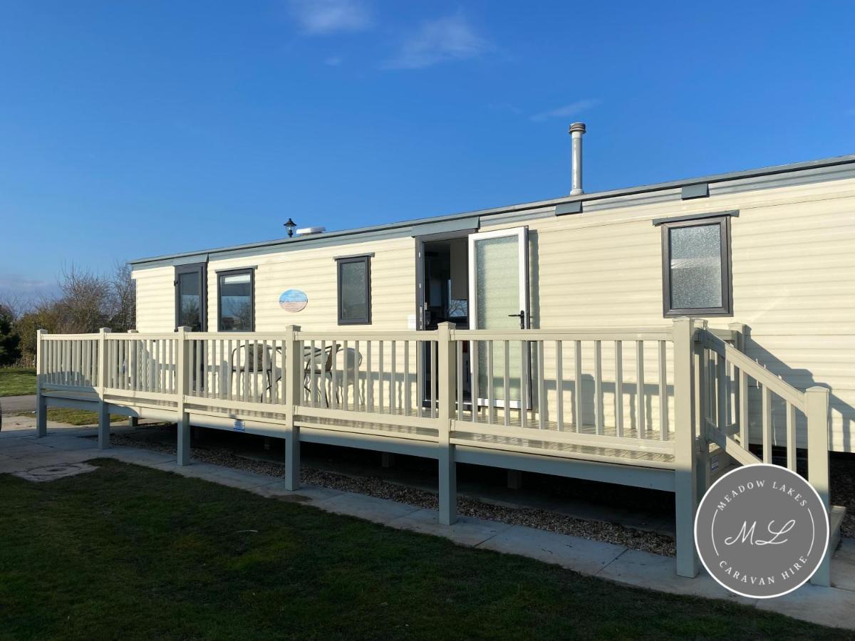 Meadow Lakes 22 - Golden Palm, Pet Friendly, Wifi, Bed Linen - Meadow Lakes Caravan & Lodge Hire Skegness Exterior photo